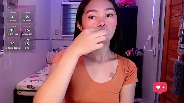 Itsme claire online show from 10.04.25