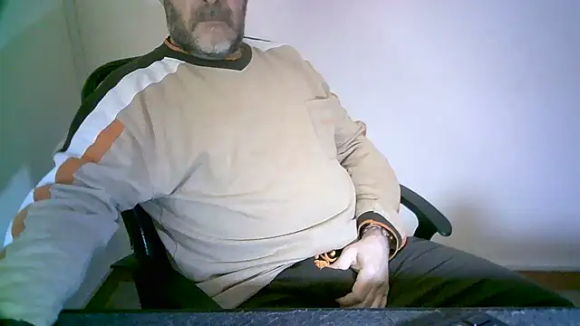 Greek Passion online show from 03.22.25