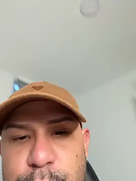 Snapshot of nicolas_cox chatting on 03.21.26 nicolas cox online show from 03.21.26