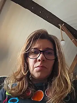 Lina lou4 online show from 02.23.26