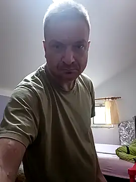 82liska online show from 10.31.25