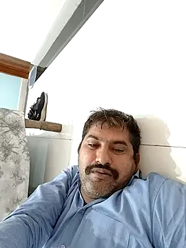 Snapshot of Amandev7 chatting on 10.02.25 Amandev7 online show from 10.02.25