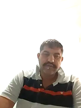 Snapshot of Amandev7 chatting on 10.20.25 Amandev7 online show from 10.20.25