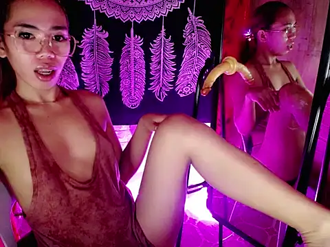 PirateEmpressBoaAico online show from 09.11.25