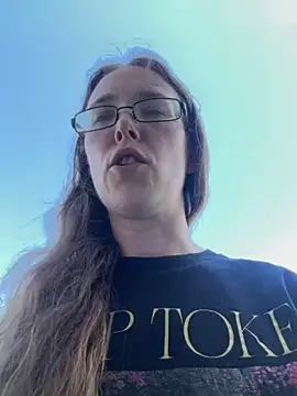 Dakota 02 online show from 05.04.26