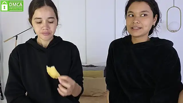 sexychanell 18 online show from 02.13.26