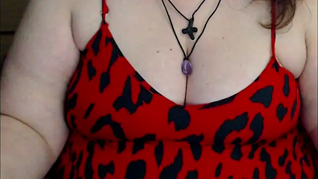 Snapshot of mayasmith chatting on 05.28.26 mayasmith online show from 05.28.26