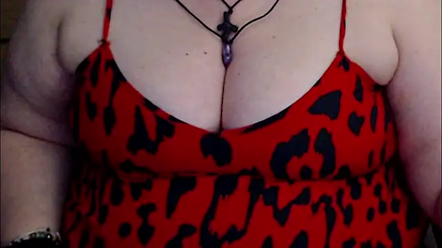 Snapshot of mayasmith chatting on 05.30.26 mayasmith online show from 05.30.26