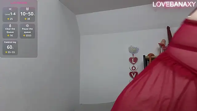 Snapshot of Love-Banaxy chatting on 12.23.25 Love-Banaxy online show from 12.23.25