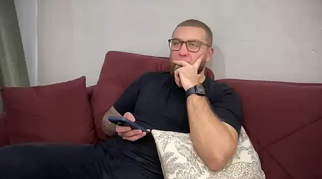 Bear bear  online show from 01.24.25