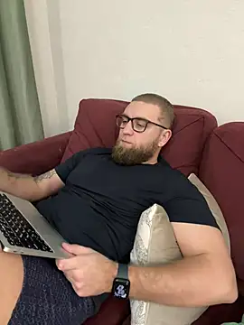 Bear bear  online show from 02.27.25