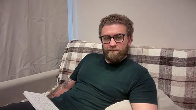 Snapshot of Bear_bear_ chatting on 06.10.26 Bear bear online show from 06.10.26