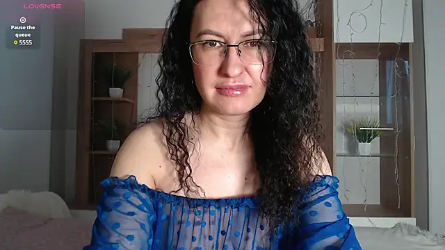 Frederica  online show from 01.30.25