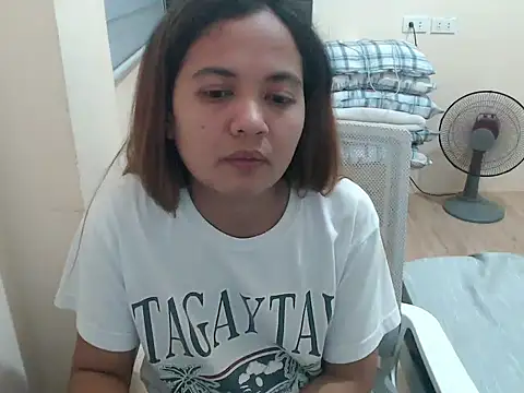 xTheLastVIRGINx online show from 04.09.26