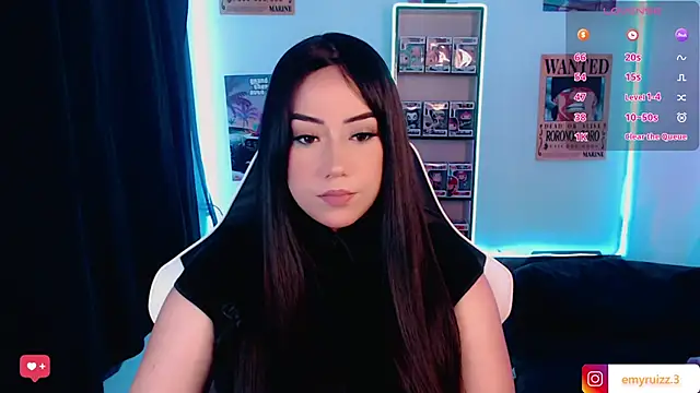 Snapshot of Emmy_Ruiz chatting on 01.04.25 Emmy Ruiz online show from 01.04.25