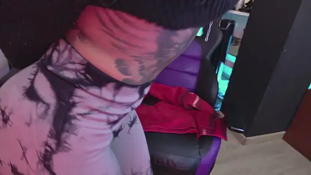 Snapshot of Scarlett_collins02 chatting on 01.22.25 Scarlett collins02 online show from 01.22.25