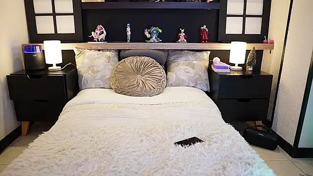 Snapshot of Scarlett_collins02 chatting on 12.04.25 Scarlett collins02 online show from 12.04.25