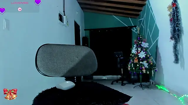 Snapshot of ink_demonxxx chatting on 12.15.24 ink demonxxx online show from 12.15.24