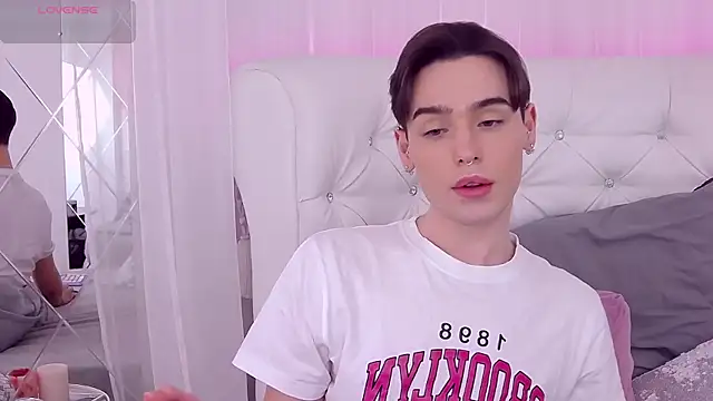 RobbyCharming online show from 02.21.25