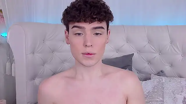 RobbyCharming online show from 11.08.25