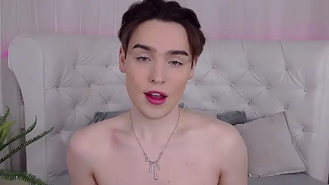 RobbyCharming online show from 04.05.26