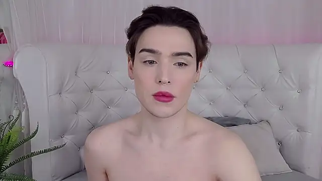 Snapshot of RobbyCharming chatting on 04.27.26 RobbyCharming online show from 04.27.26