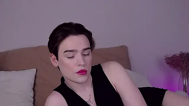 Snapshot of RobbyCharming chatting on 06.13.26 RobbyCharming online show from 06.13.26
