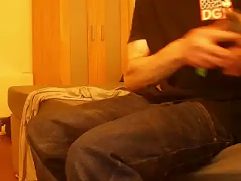 uk-bobbie-uk online show from 12.30.24