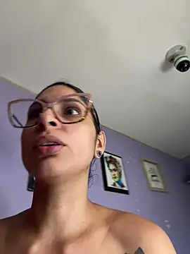 Snapshot of charlotte_stevenss_ chatting on 12.30.24 charlotte stevenss online show from 12.30.24