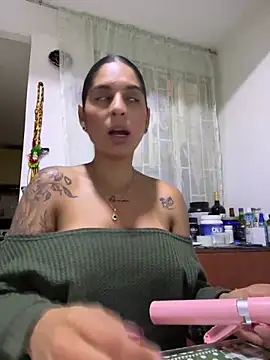 Snapshot of charlotte_stevenss_ chatting on 03.19.25 charlotte stevenss online show from 03.19.25