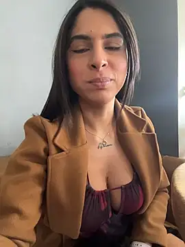 Snapshot of charlotte_stevenss_ chatting on 10.04.25 charlotte stevenss online show from 10.04.25