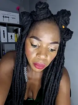 Snapshot of Shaniko89 chatting on 03.11.25 Shaniko89 online show from 03.11.25