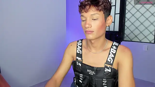 Snapshot of nicky_moo chatting on 03.13.25 nicky moo online show from 03.13.25