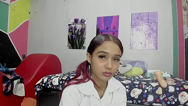 Snapshot of MarianaManzur chatting on 01.24.25 MarianaManzur online show from 01.24.25