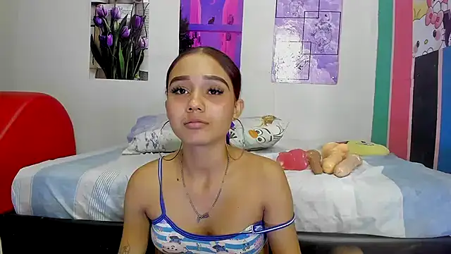 Snapshot of MarianaManzur chatting on 01.30.25 MarianaManzur online show from 01.30.25