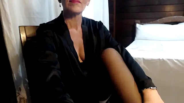 Snapshot of BarbaraDominatrix chatting on 04.30.26 BarbaraDominatrix online show from 04.30.26