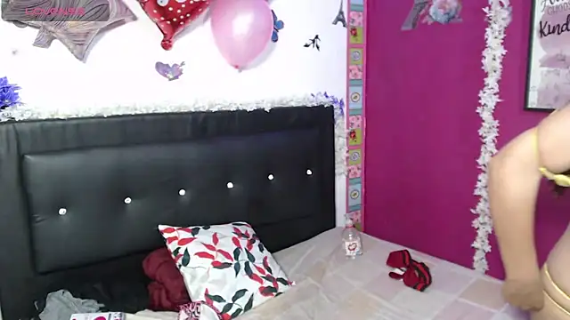 Snapshot of harley_sweet-69 chatting on 03.14.25 harley sweet-69 online show from 03.14.25