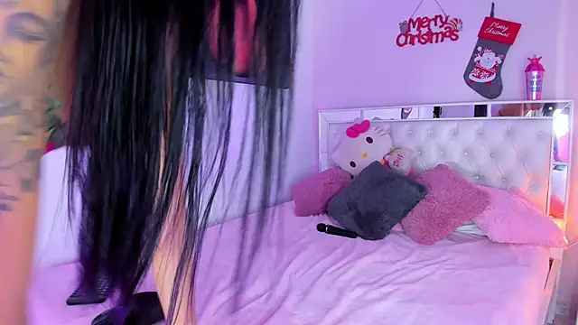 Snapshot of Candace_Hill1 chatting on 12.20.24 Candace Hill1 online show from 12.20.24