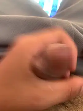 Hullax online show from 09.21.25