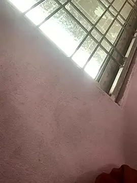 Hullax online show from 03.06.26