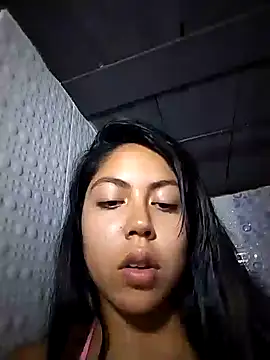 Snapshot of leah_passion chatting on 12.09.24 leah passion online show from 12.09.24