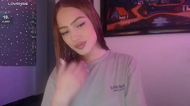 Snapshot of Sophi-tayson chatting on 03.13.25 Sophi-tayson online show from 03.13.25