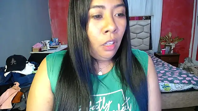 Snapshot of patty_bersh chatting on 10.27.25 patty bersh online show from 10.27.25