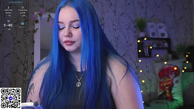 Moon Valkyrie online show from 03.14.25