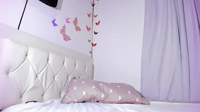 Snapshot of Stormeass chatting on 01.16.26 Stormeass online show from 01.16.26