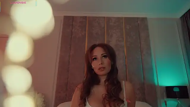 MilaDYstarlight online show from 09.26.25