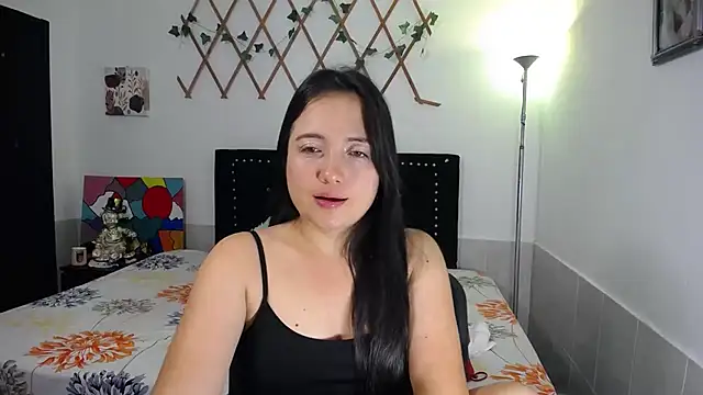 Snapshot of naughty_girl_4u chatting on 05.05.26 naughty girl 4u online show from 05.05.26
