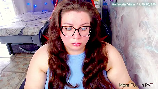Snapshot of alexa_sweetyy chatting on 06.25.26 alexa sweetyy online show from 06.25.26