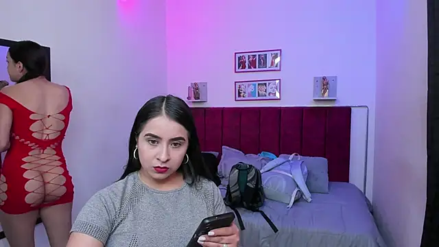 Snapshot of Afrodita-hott chatting on 02.21.25 Afrodita-hott online show from 02.21.25