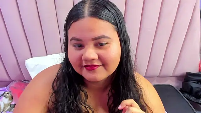 ValenTitis online show from 02.18.25